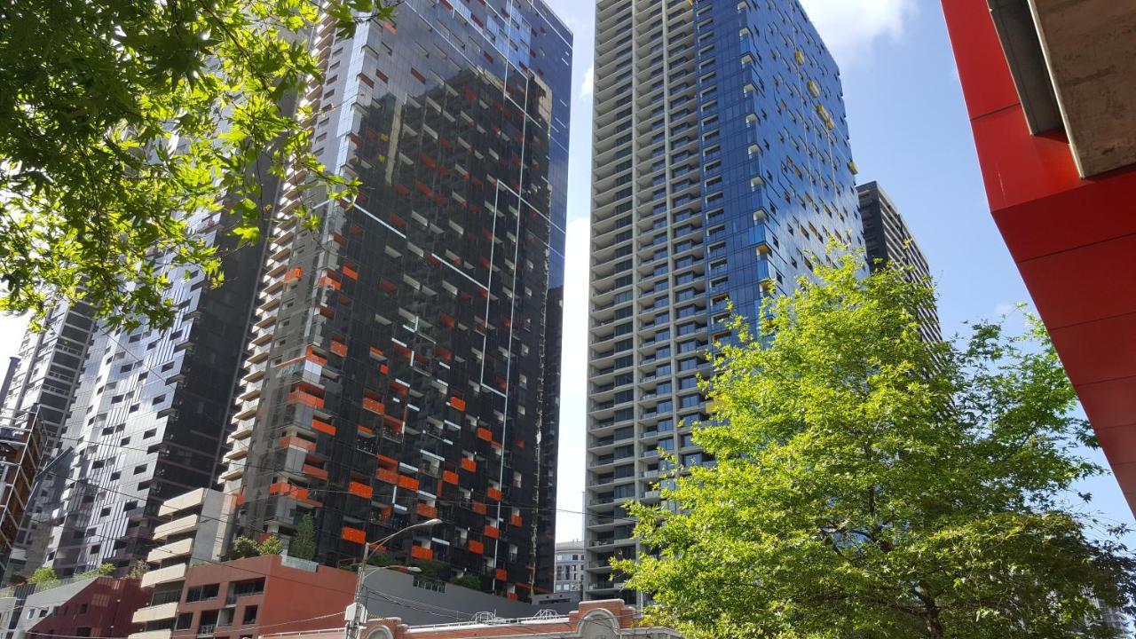 ◈Melbourne Cbd 2Br 2Bth Apt Indoor Pool & Balcony◈, Melbourne